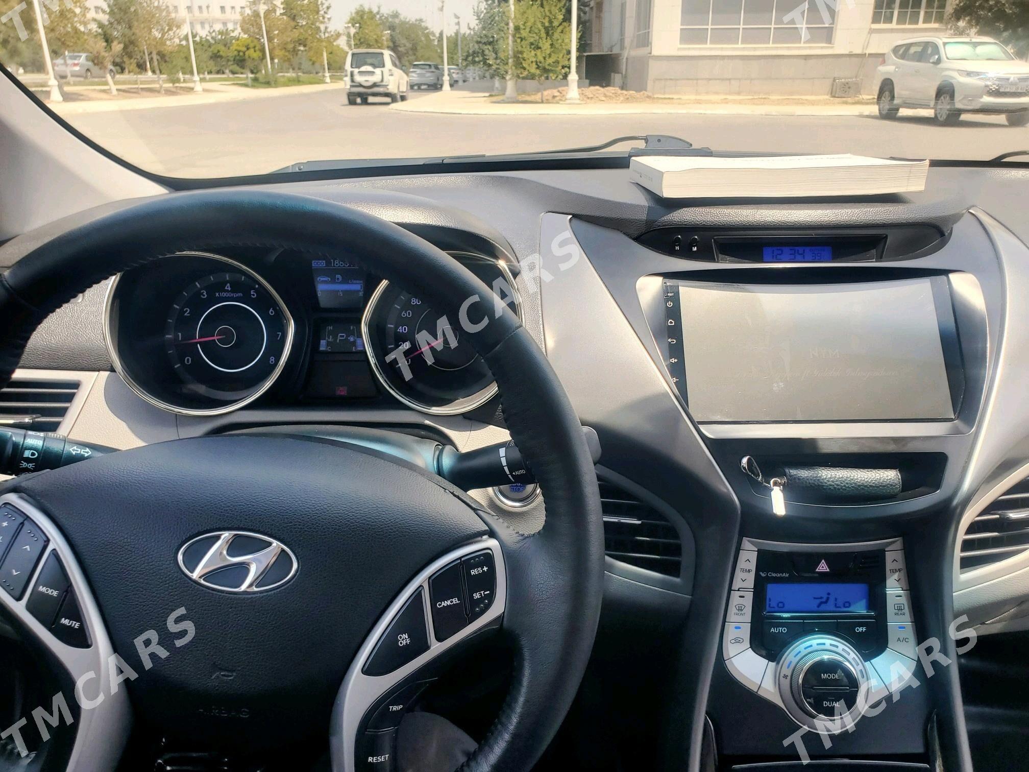 Hyundai Elantra 2011 - 175 000 TMT - Howdan "W" - img 5