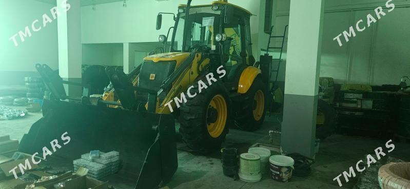 JCB 4CX ECO 2011 - 550 000 TMT - Gubadag - img 2