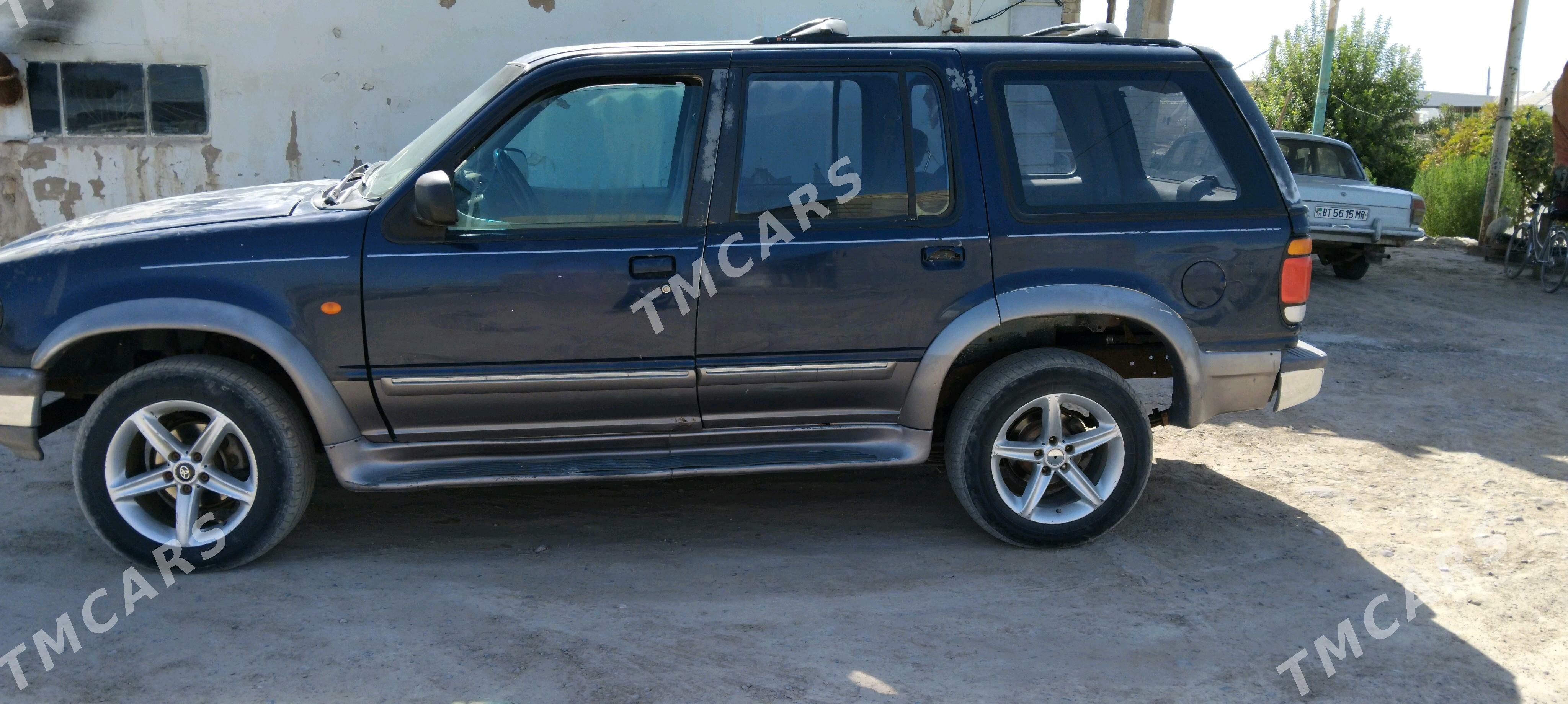 Ford Explorer 1995 - 40 000 TMT - Мургап - img 2
