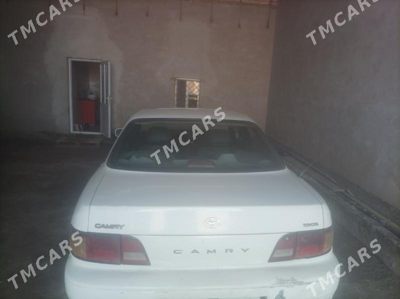 Toyota Camry 1995 - 70 000 TMT - Ходжамбаз - img 2
