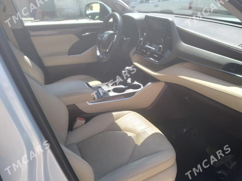 Toyota Highlander 2022 - 531 000 TMT - Aşgabat - img 1