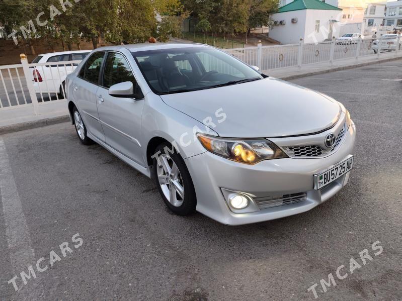 Toyota Camry 2012 - 200 000 TMT - Кака - img 1