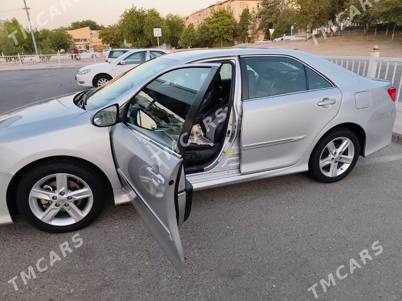 Toyota Camry 2012 - 200 000 TMT - Кака - img 5