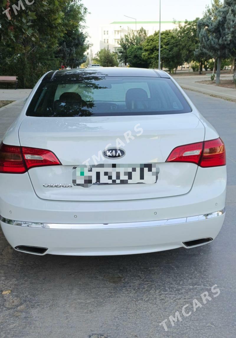 Kia Cadenza 2013 - 190 000 TMT - Кëши - img 1