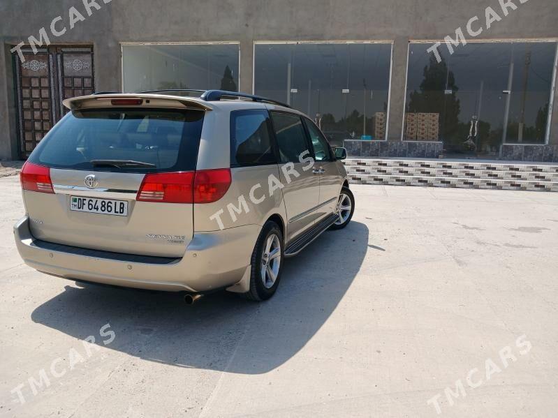 Toyota Sienna 2004 - 250 000 TMT - Halaç - img 4