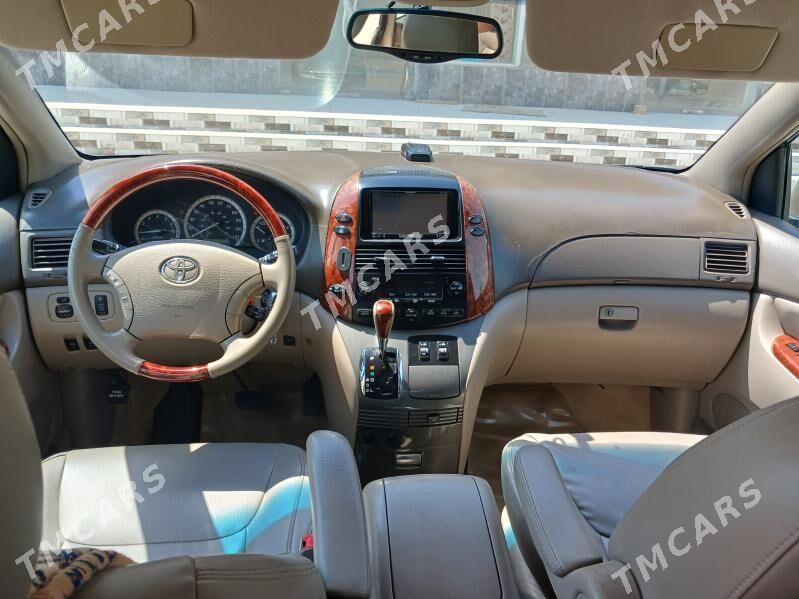 Toyota Sienna 2004 - 250 000 TMT - Halaç - img 10