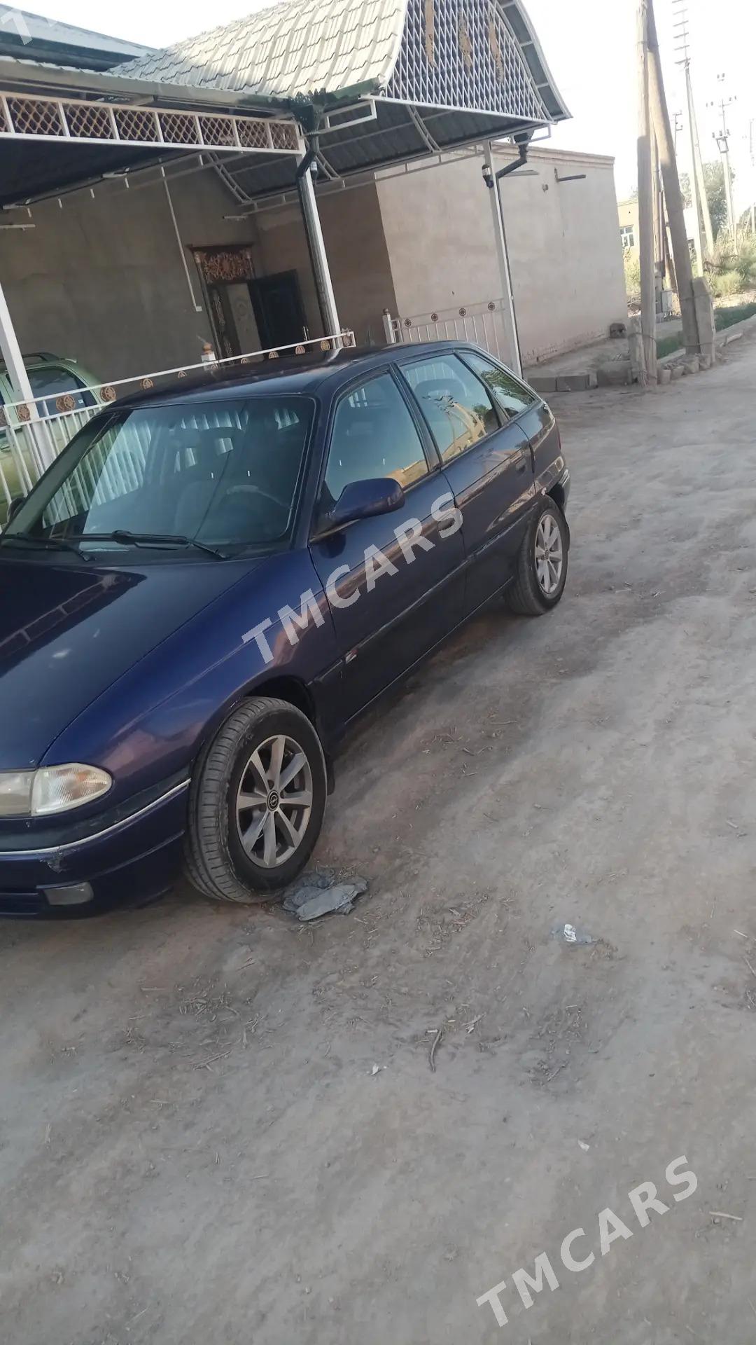Opel Astra 1999 - 42 000 TMT - Gurbansoltan Eje - img 2