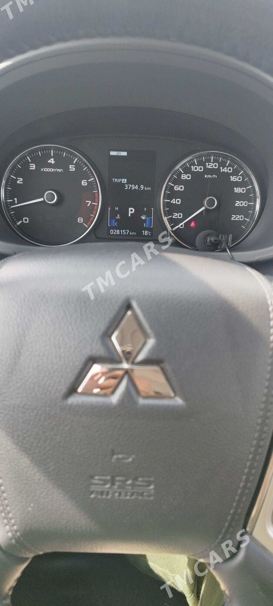 Mitsubishi Pajero 2020 - 435 000 TMT - Ашхабад - img 1