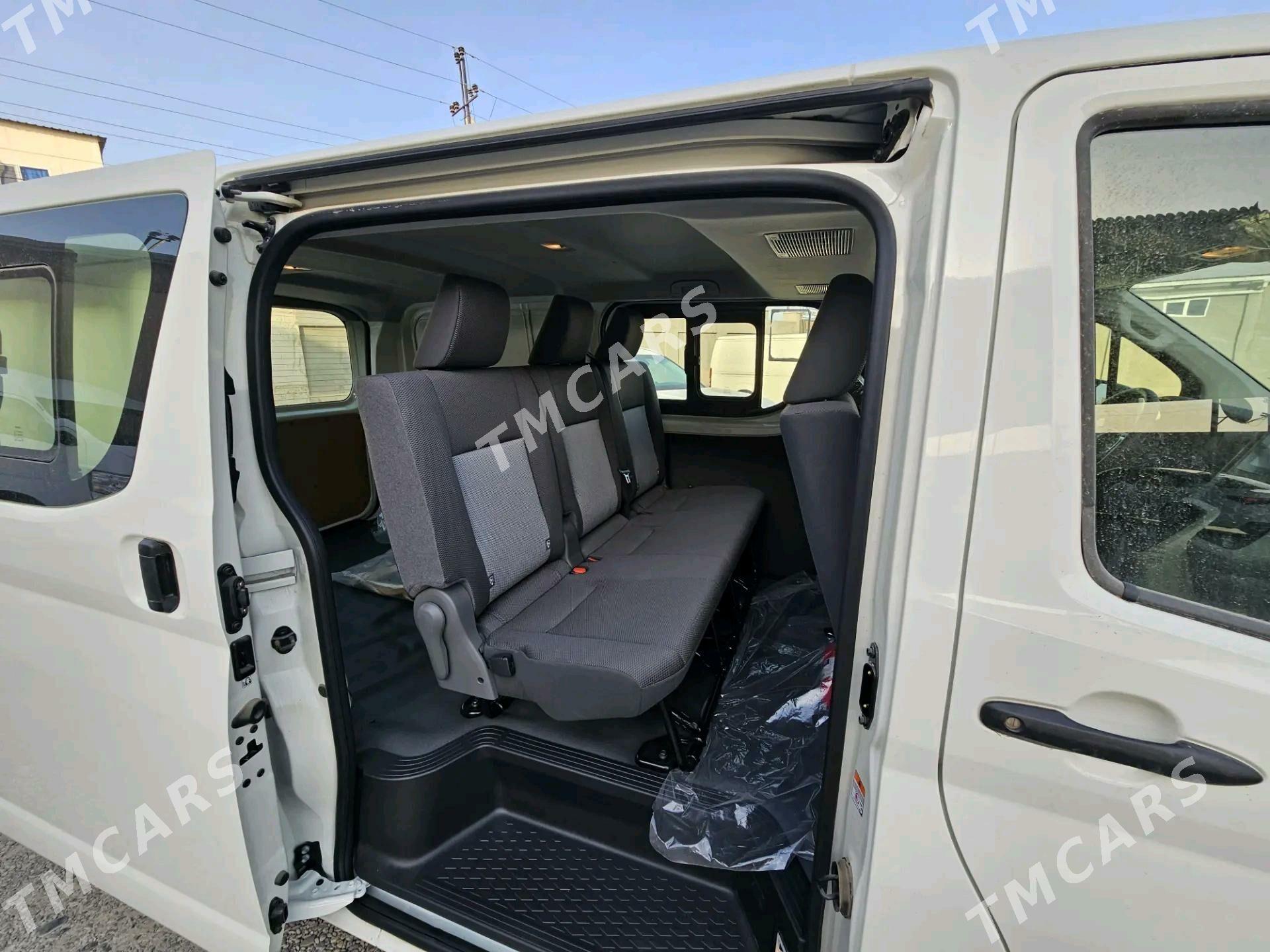 Toyota Hiace 2025 - 650 000 TMT - Мары - img 8
