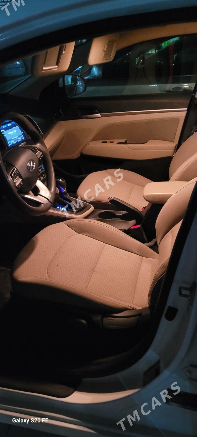 Hyundai Elantra 2020 - 205 000 TMT - Гуртли - img 10