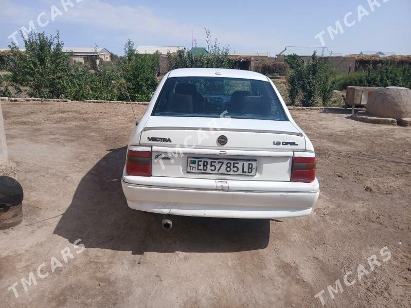 Opel Vectra 1994 - 30 000 TMT - Darganata - img 2