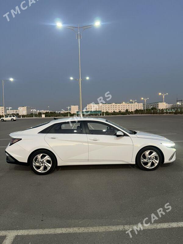 Hyundai Elantra 2024 - 249 000 TMT - Ашхабад - img 3