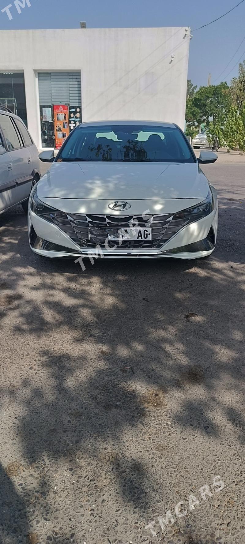 Hyundai Elantra 2022 - 240 000 TMT - Aşgabat - img 2