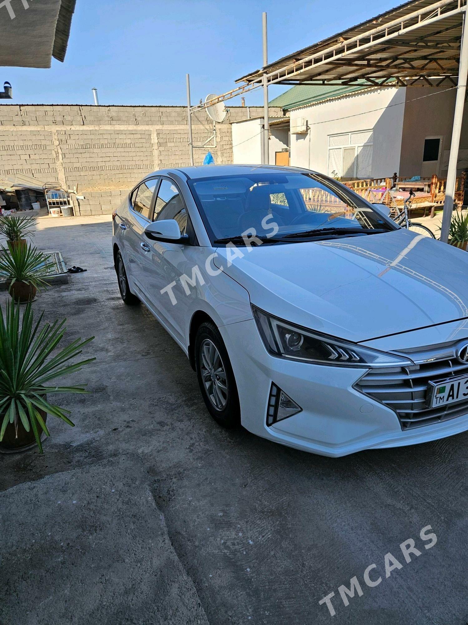 Hyundai Elantra 2019 - 207 000 TMT - Aşgabat - img 8