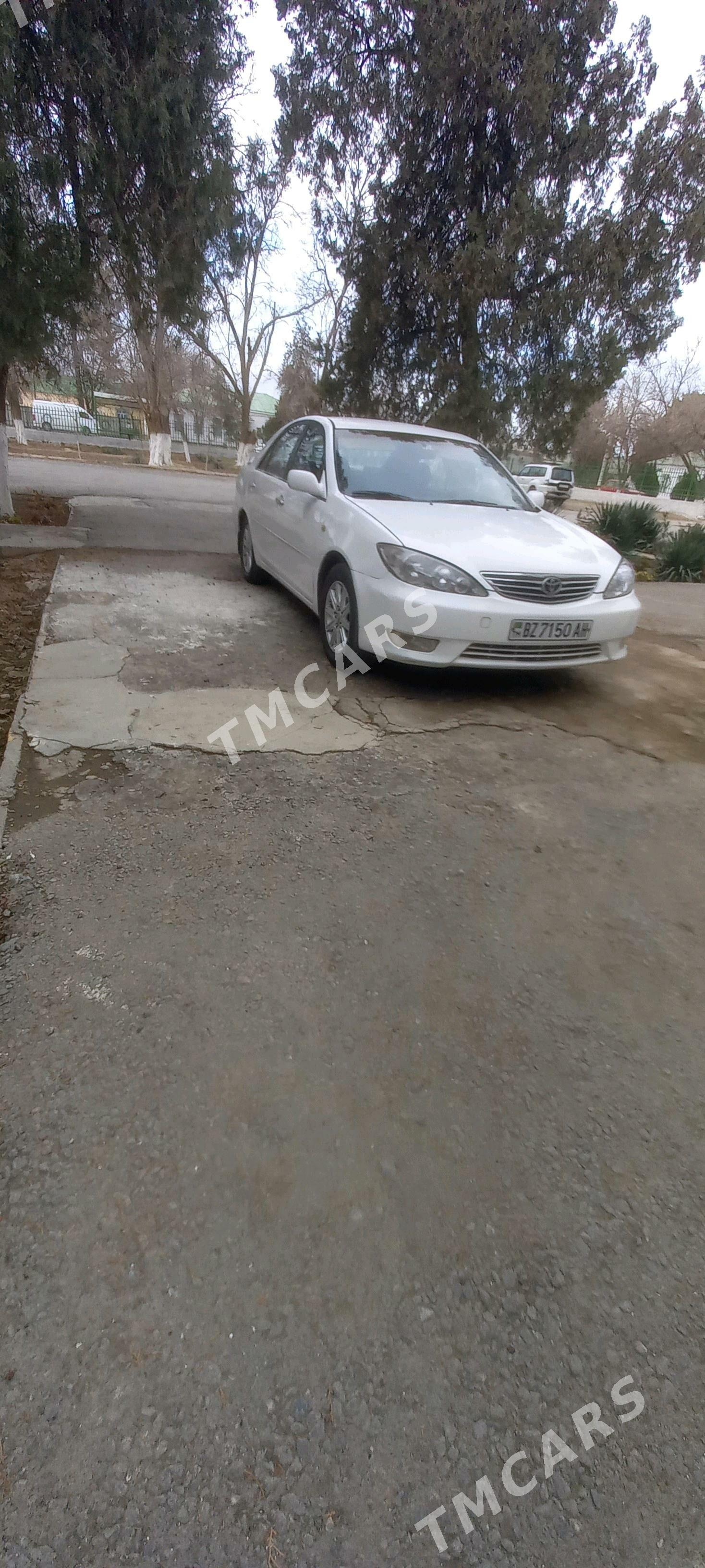 Toyota Camry 2005 - 140 000 TMT - Теджен - img 2