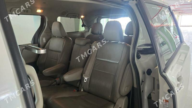Toyota Sienna 2016 - 418 000 TMT - Aşgabat - img 3