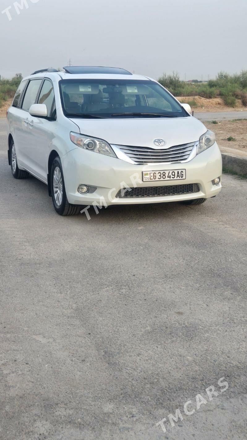 Toyota Sienna 2016 - 418 000 TMT - Aşgabat - img 6