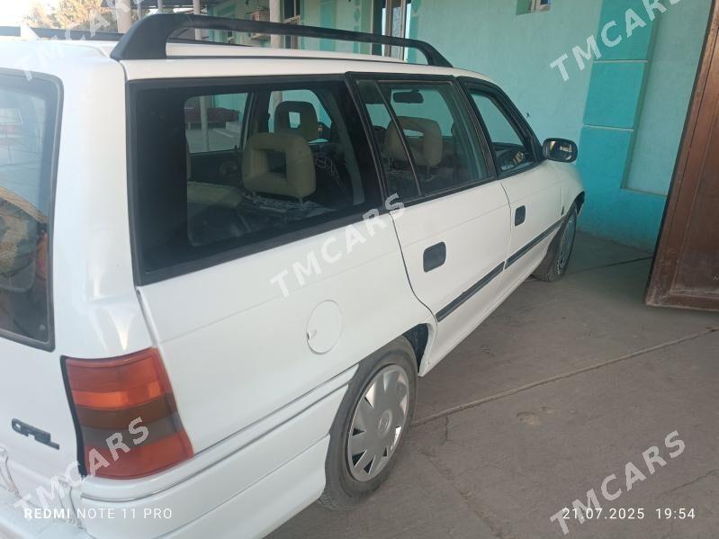 Opel Astra 1994 - 30 000 TMT - Шабатский этрап - img 2