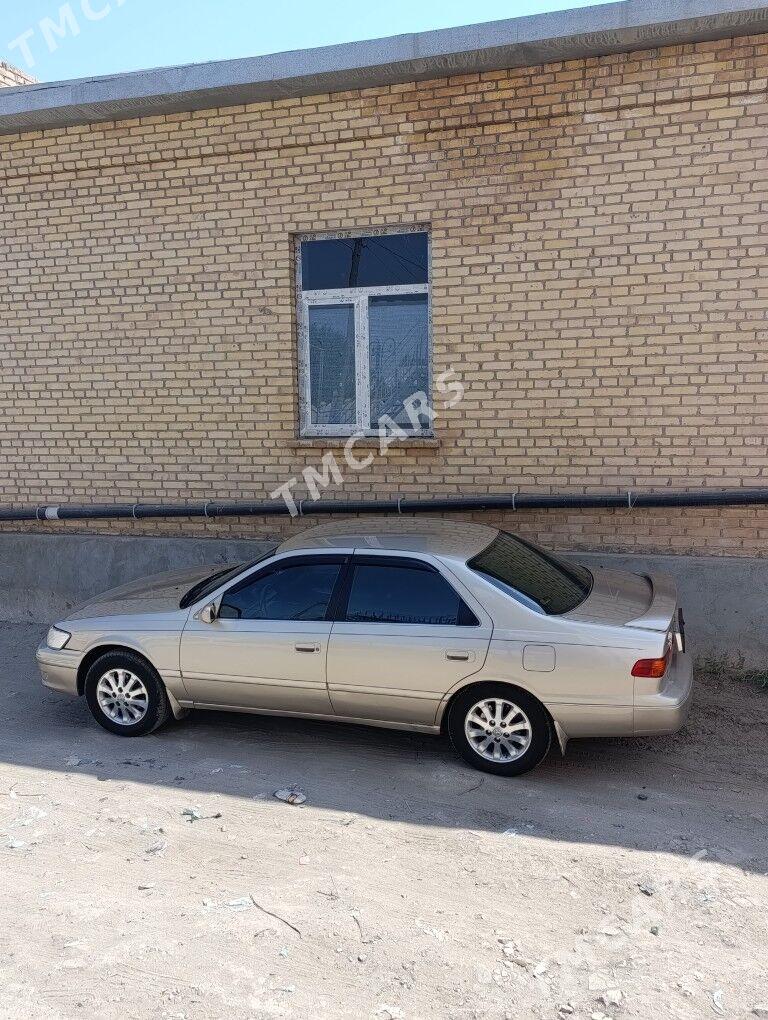 Toyota Camry 1999 - 113 000 TMT - Kerki - img 4