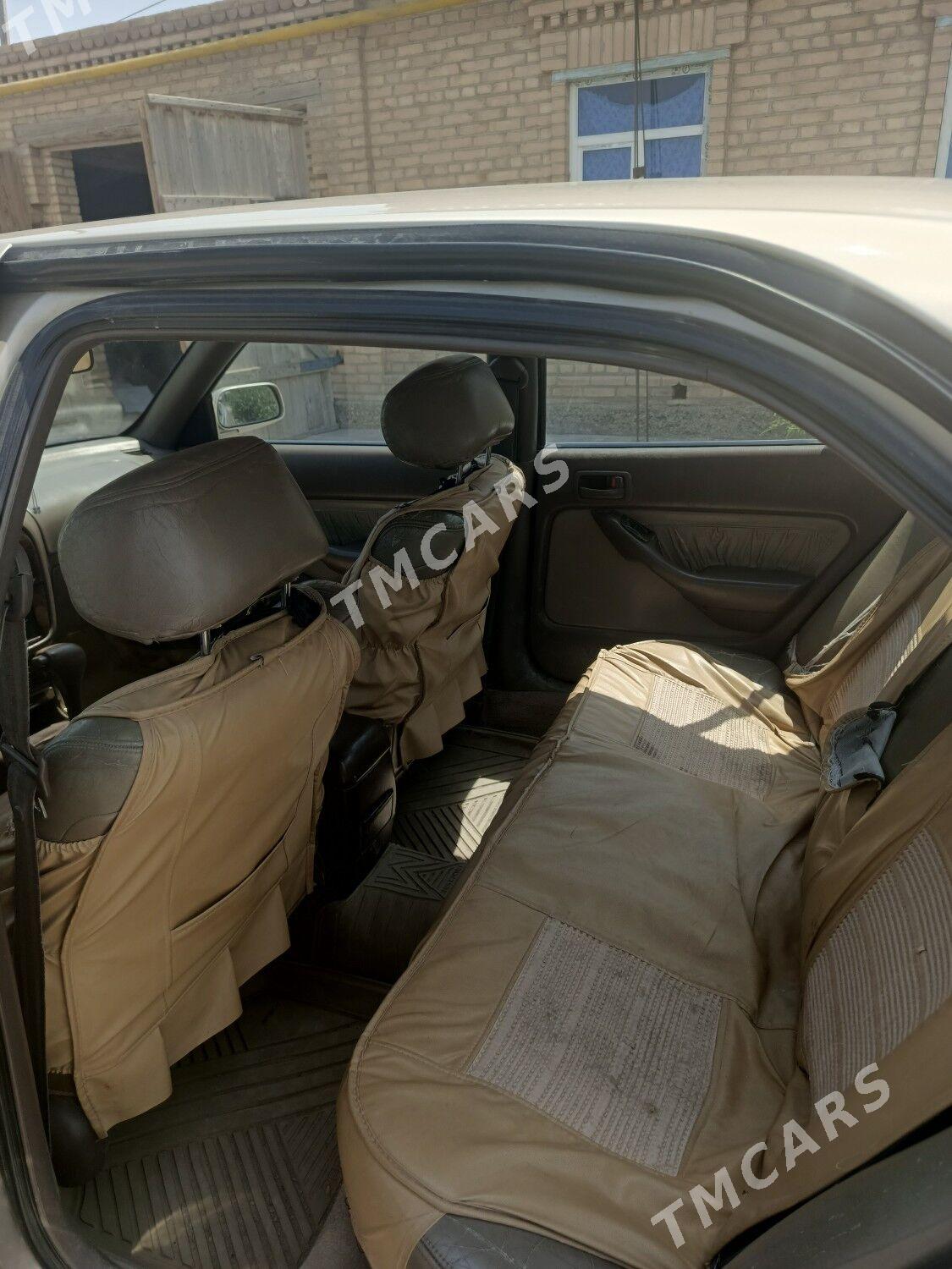 Toyota Camry 1996 - 93 000 TMT - Çärjew - img 5