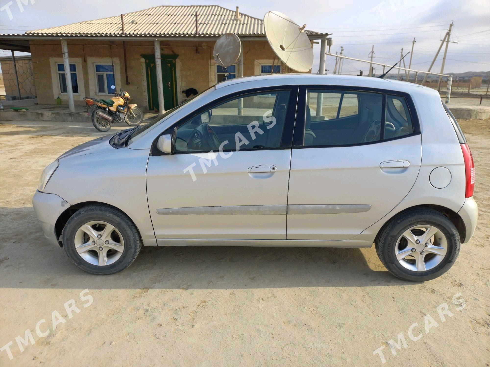 Toyota Camry 2006 - 50 000 TMT - Etrek - img 2
