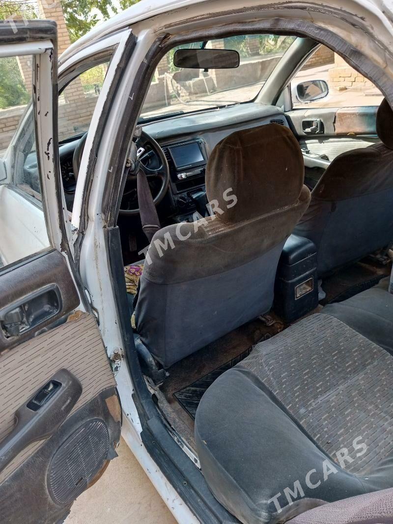 Toyota Carina 1995 - 22 000 TMT - Hojambaz - img 2