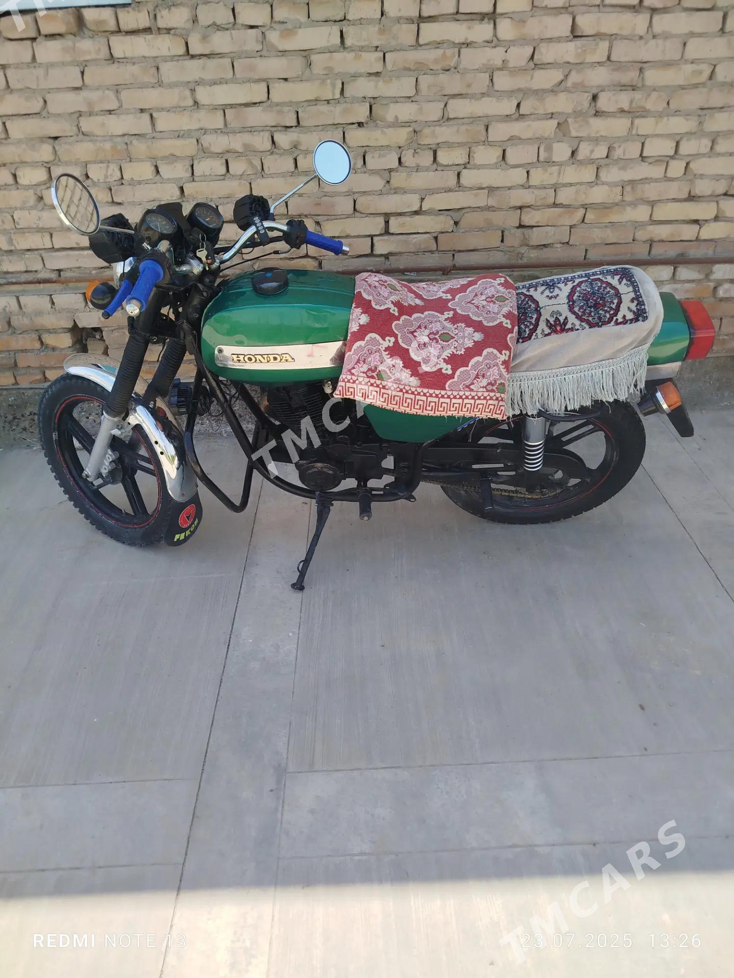 Jawa 300 2005 - 14 000 TMT - Garabekewül - img 3