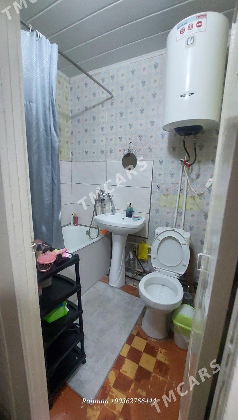 (2209)-4MKR KÖNE NARHOZYŇ GARŞYSY 42-KWADRAT 2-ETA - Ашхабад - img 8