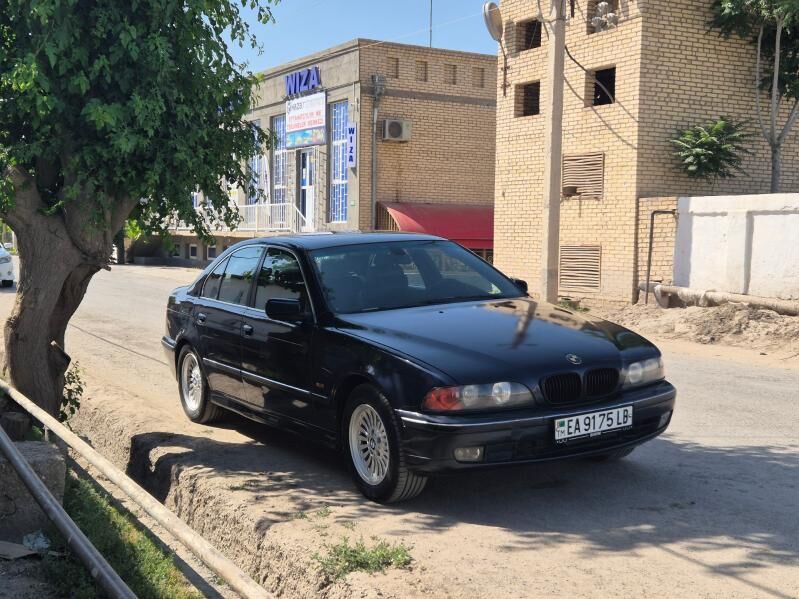 BMW E39 2000 - 110 000 TMT - Kerki - img 8