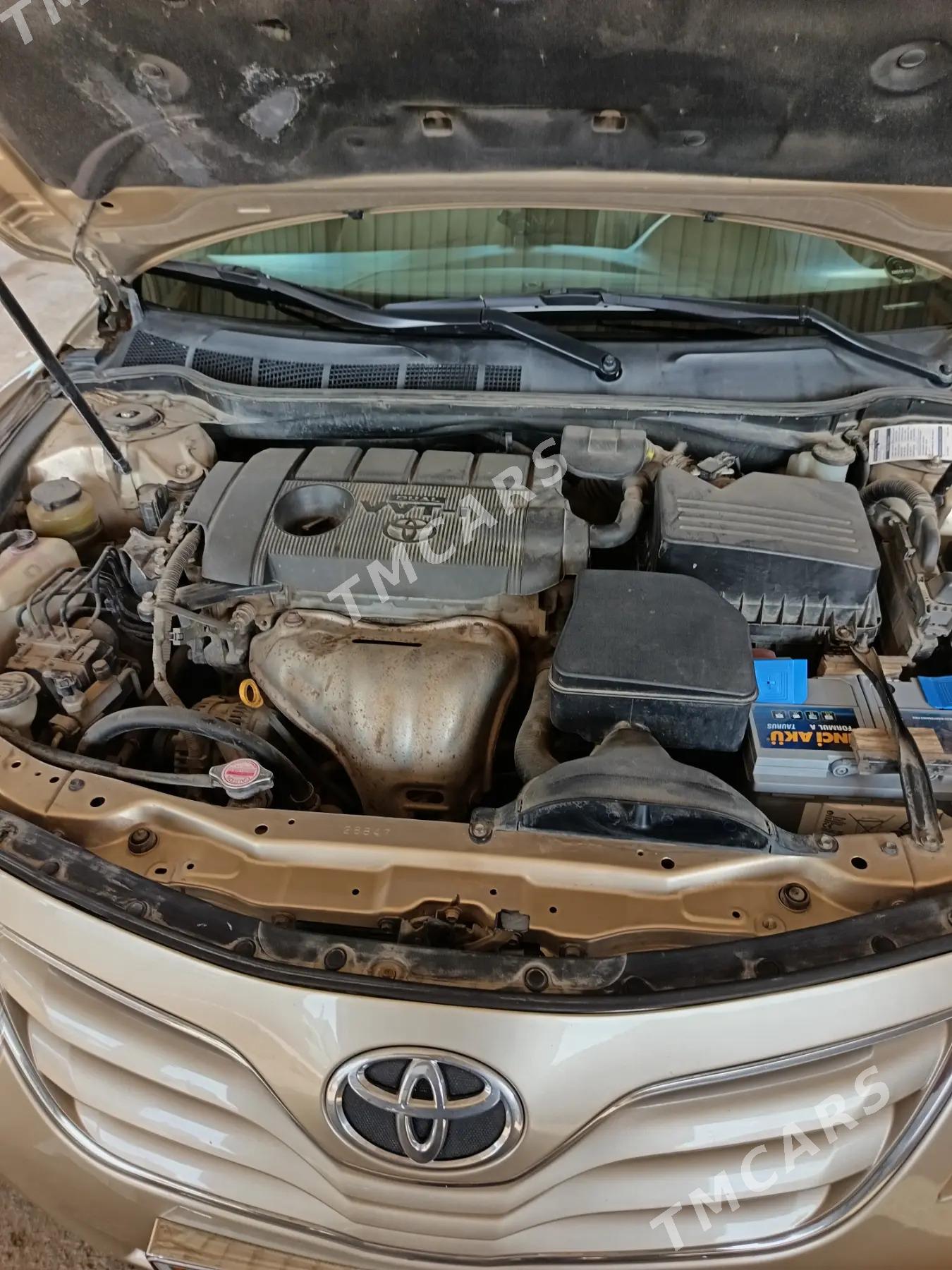 Toyota Camry 2011 - 210 000 TMT - Туркменбаши - img 3
