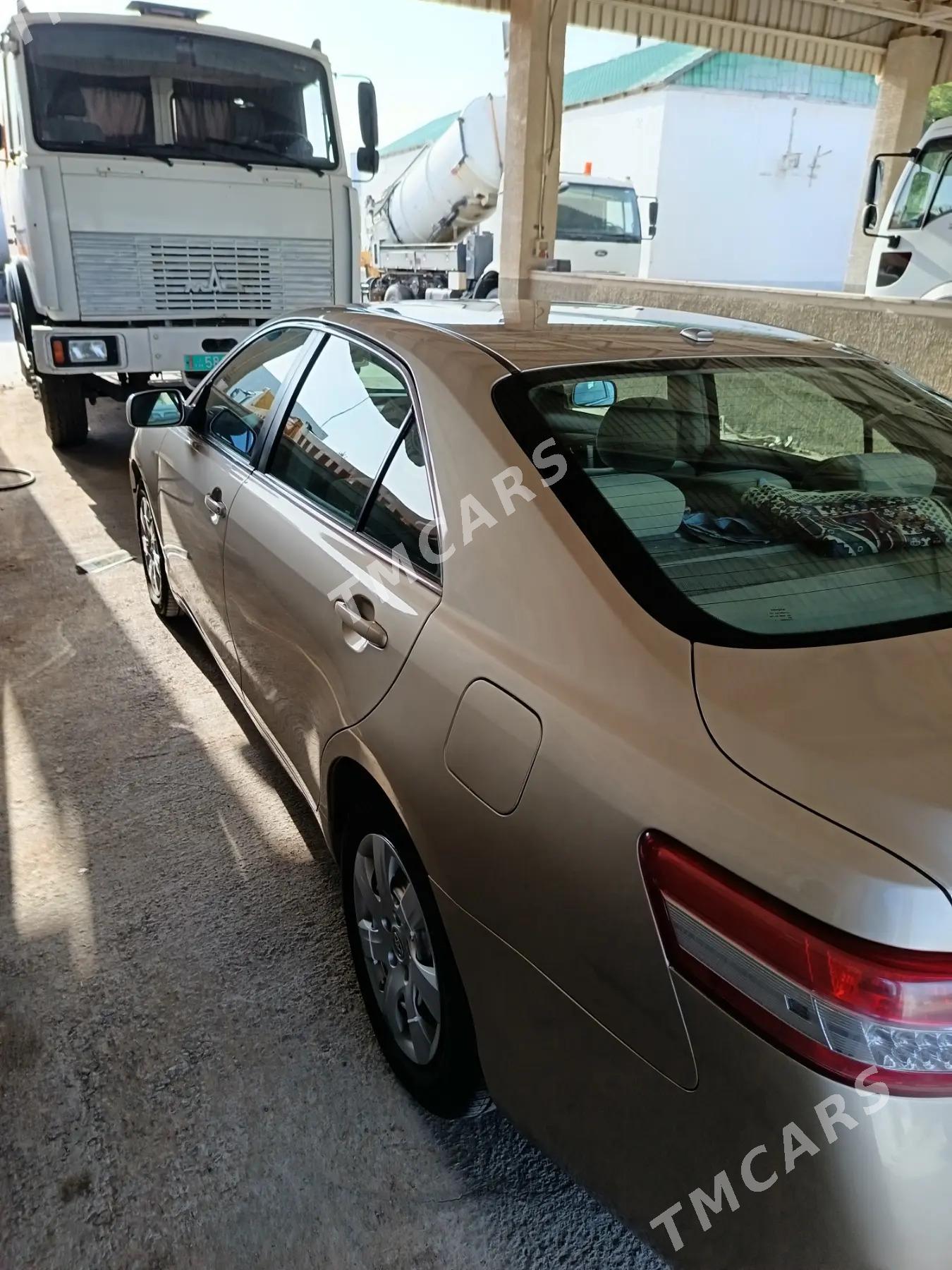 Toyota Camry 2011 - 210 000 TMT - Туркменбаши - img 4