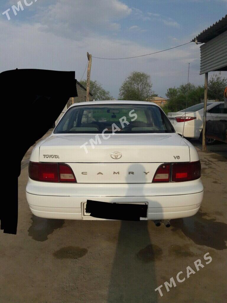 Toyota Camry 1993 - 69 000 TMT - Теджен - img 3