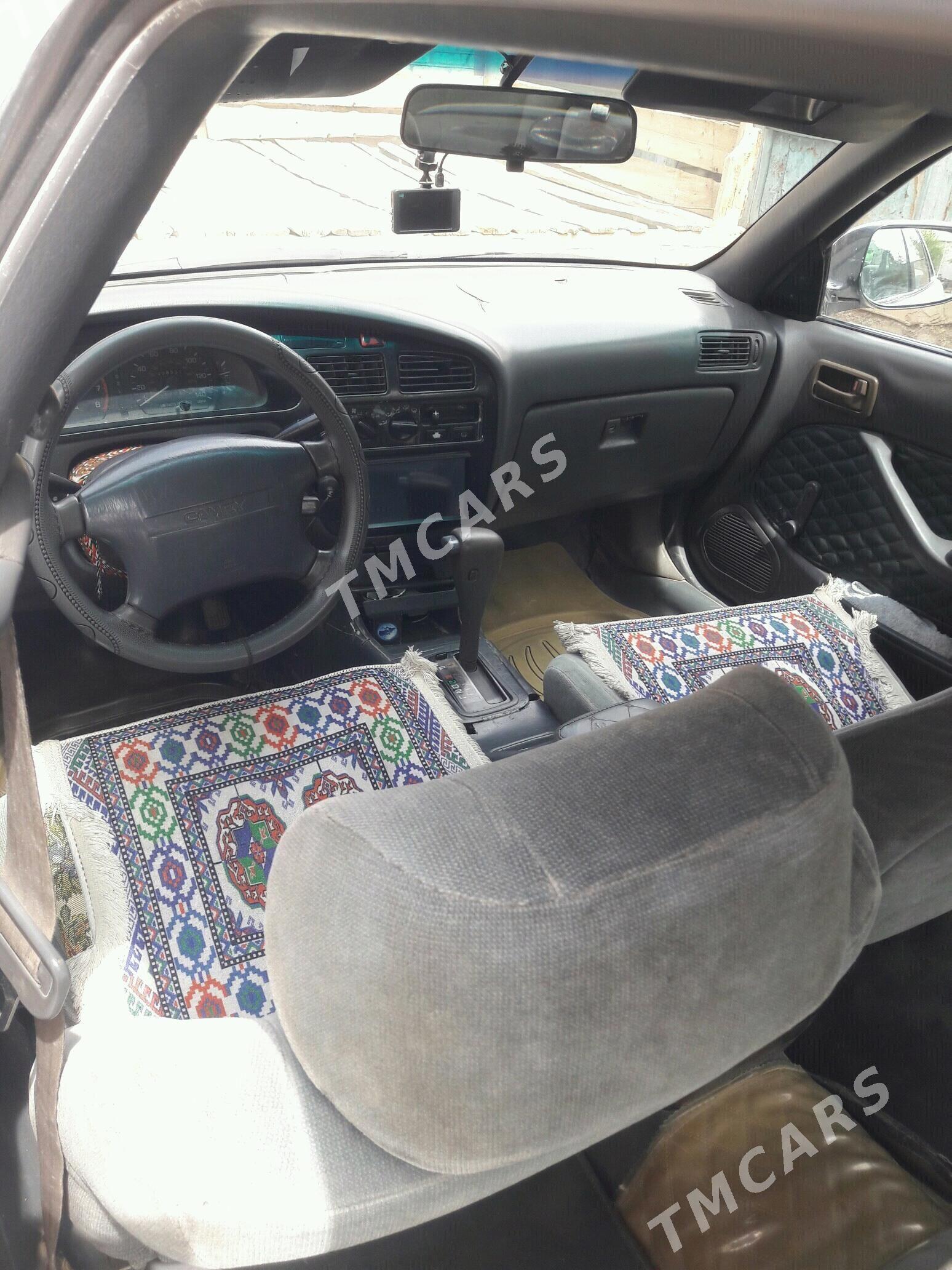 Toyota Camry 1993 - 69 000 TMT - Теджен - img 5