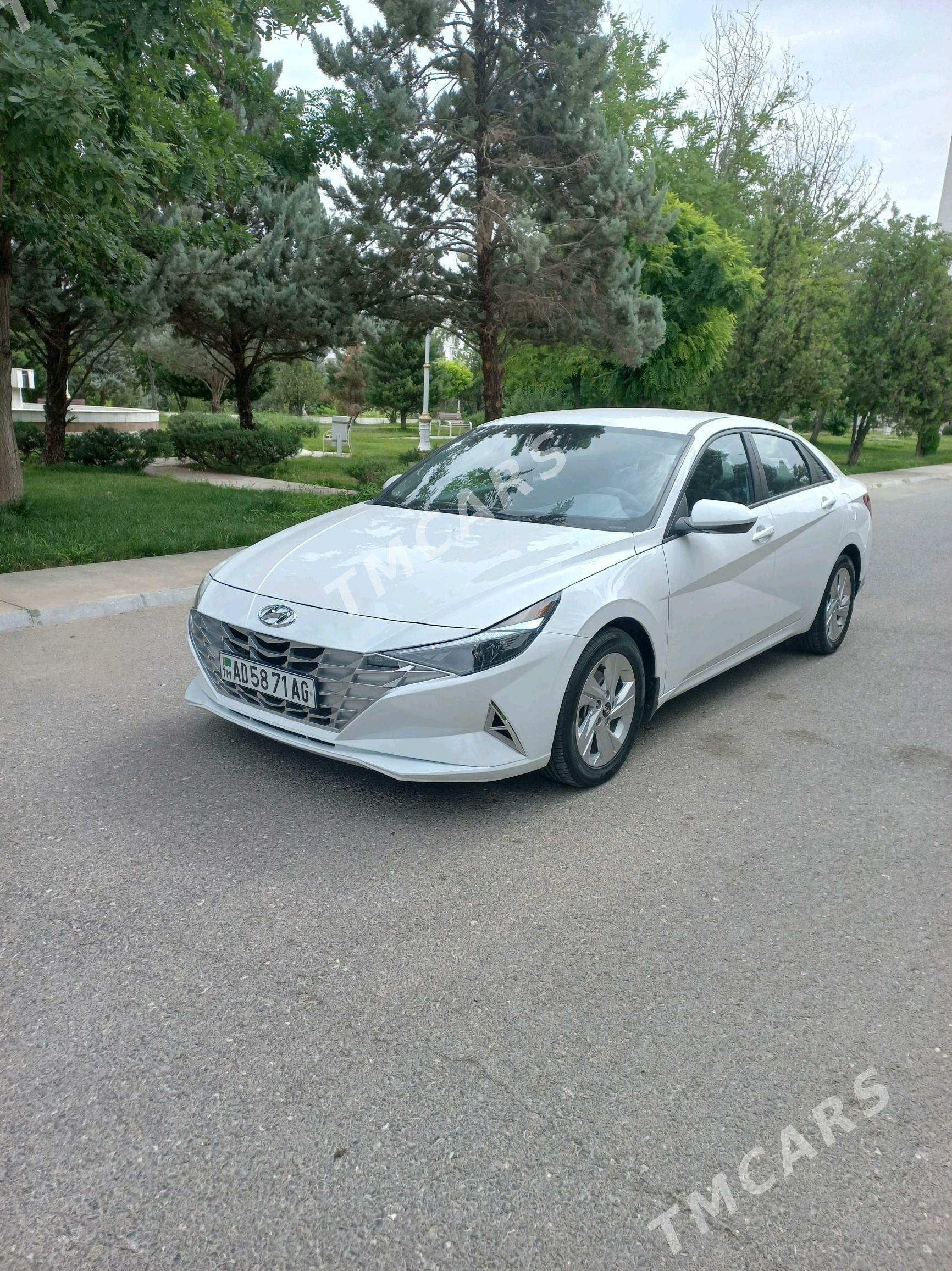 Hyundai Elantra 2022 - 250 000 TMT - Aşgabat - img 2