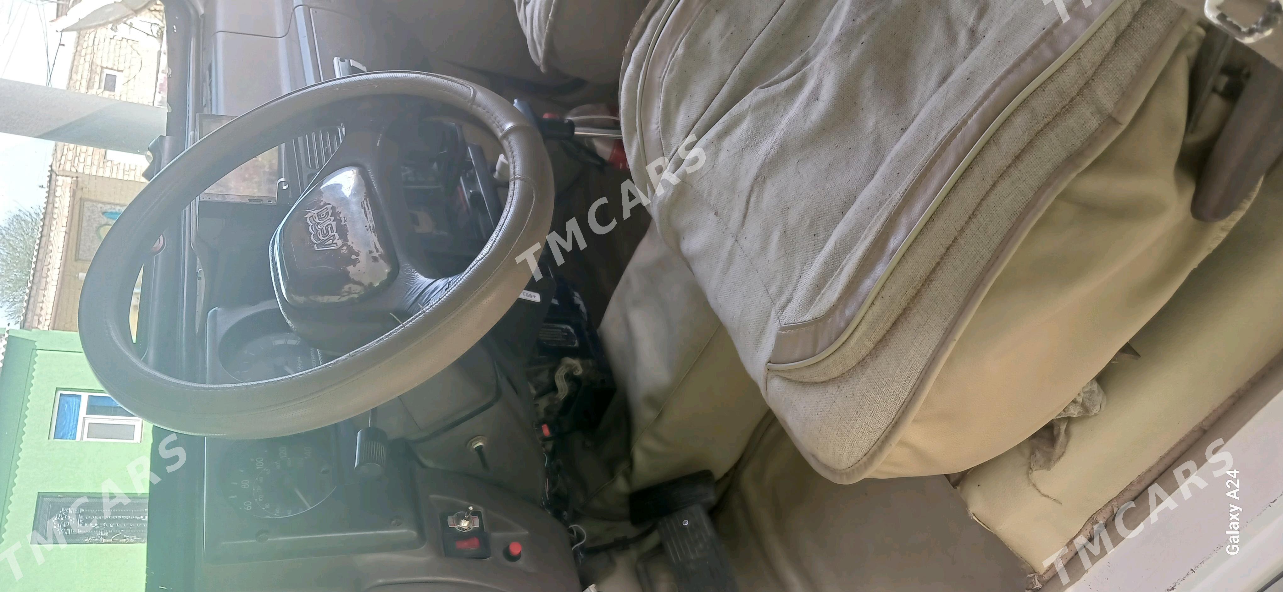 Jeep Renegade 2014 - 110 000 TMT - Серахс - img 3
