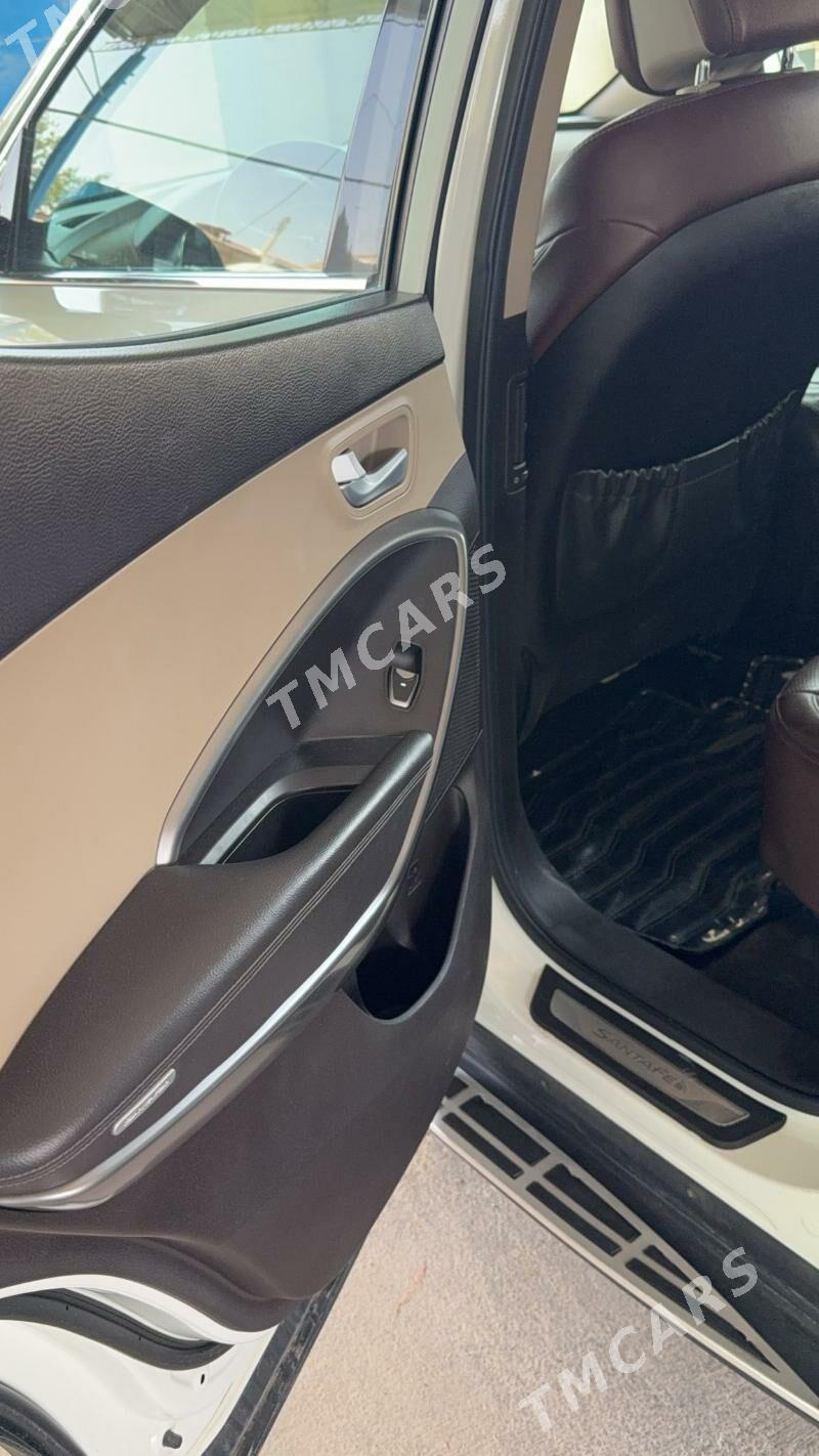 Hyundai Santa Fe 2014 - 320 000 TMT - Türkmenbaşy - img 4