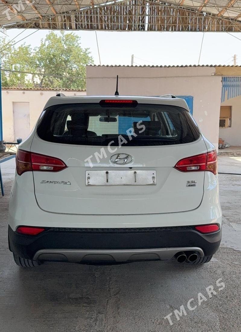 Hyundai Santa Fe 2014 - 320 000 TMT - Türkmenbaşy - img 5