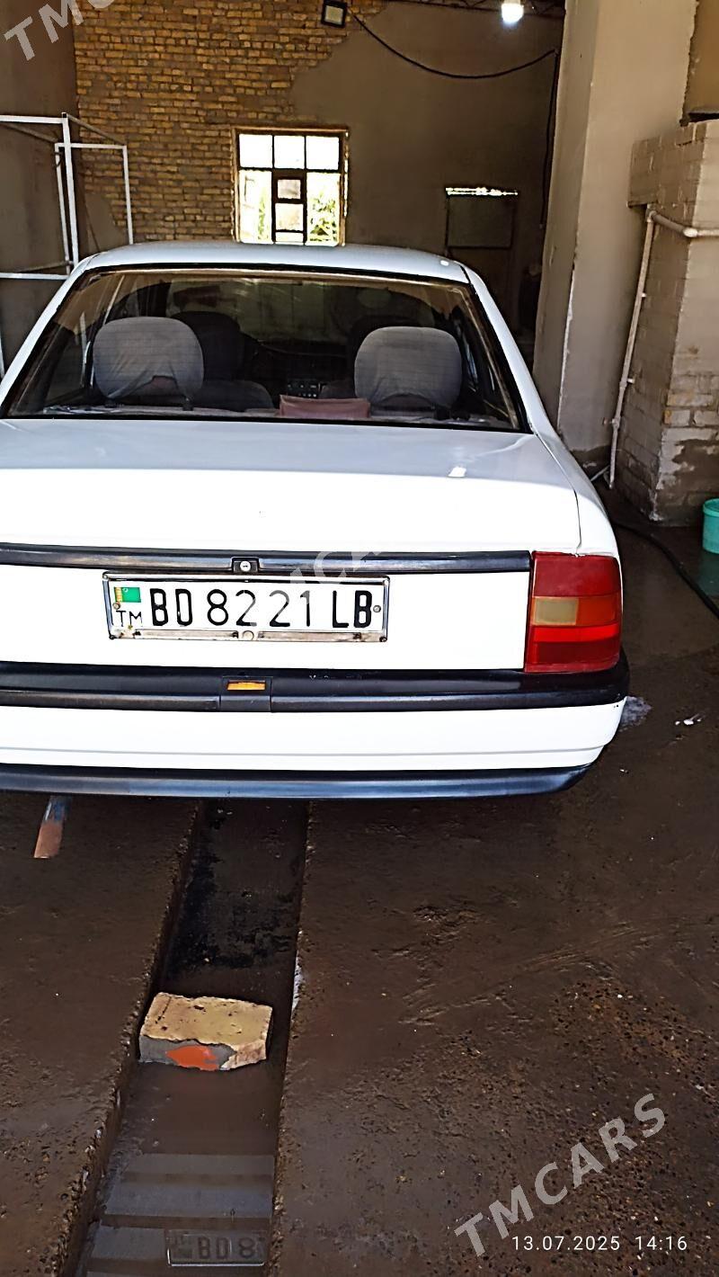Opel Vectra 1991 - 20 000 TMT - Saýat - img 2