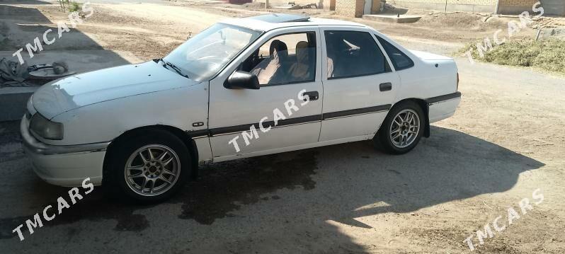 Opel Vectra 1992 - 25 000 TMT - Мары - img 5