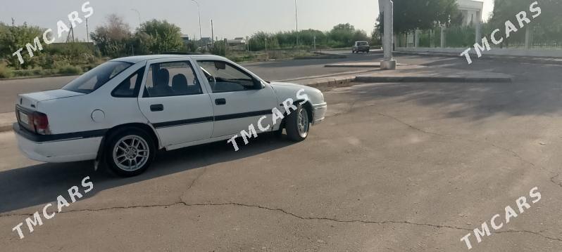 Opel Vectra 1992 - 25 000 TMT - Мары - img 6