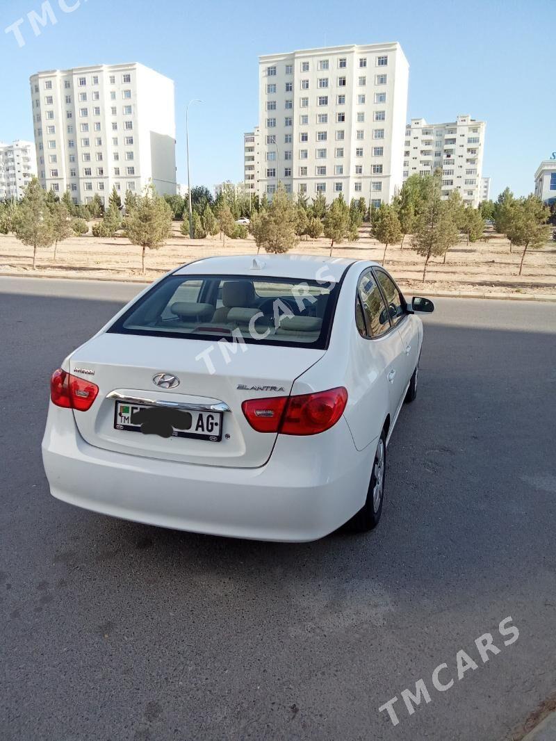 Hyundai Elantra 2010 - 118 000 TMT - Ашхабад - img 3