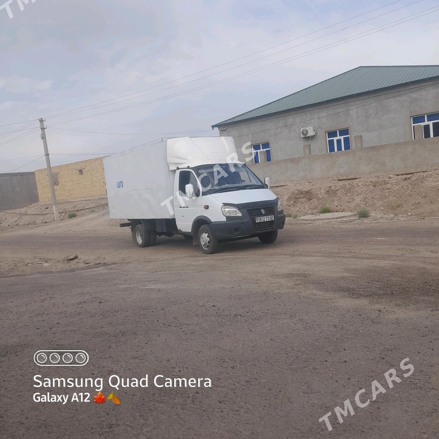 Gaz Gazel 2013 - 180 000 TMT - Дашогуз - img 4