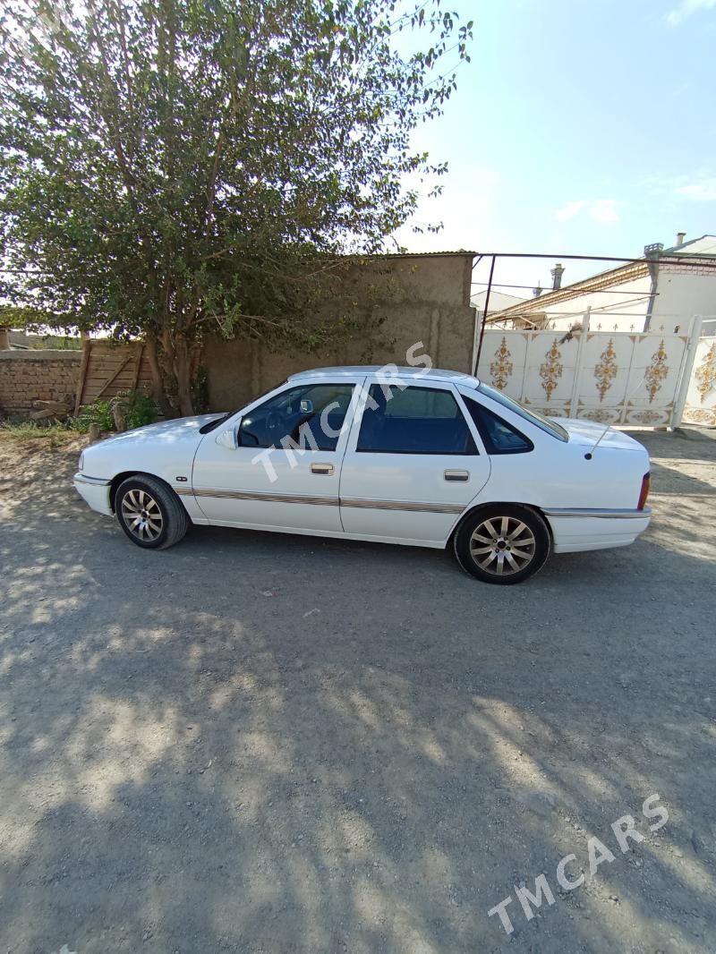 Opel Vectra 1990 - 40 000 TMT - Bäherden - img 2