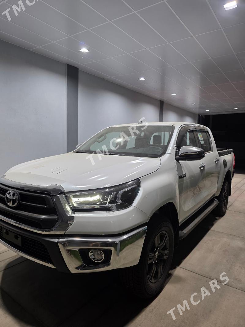 Toyota Hilux 2025 - 686 000 TMT - Arzuw - img 4