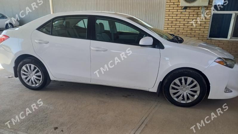 Toyota Corolla 2017 - 190 000 TMT - Мары - img 2