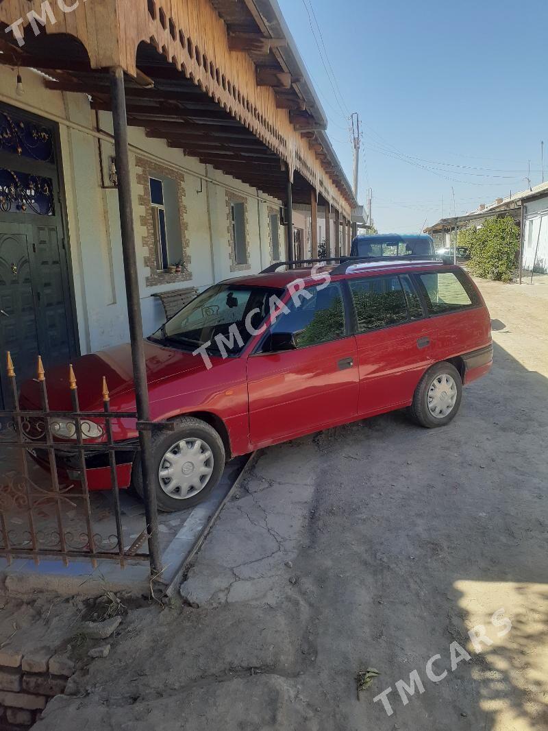 Opel Astra 1995 - 35 000 TMT - Шабатский этрап - img 3