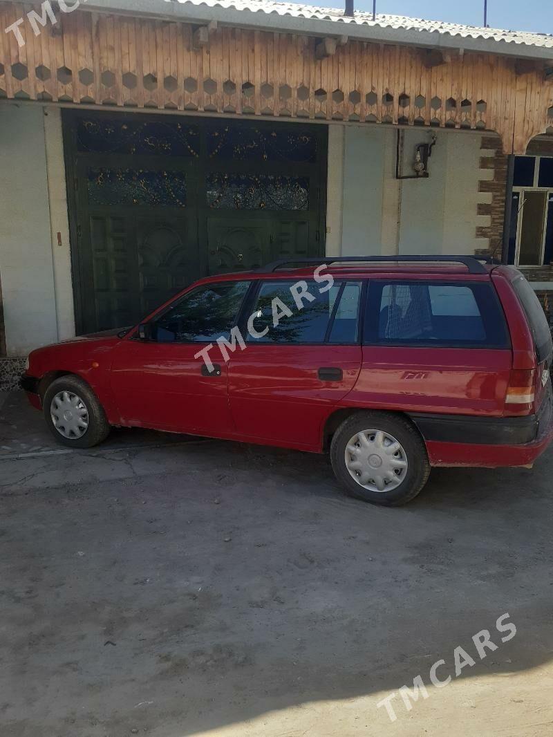 Opel Astra 1995 - 35 000 TMT - Шабатский этрап - img 4