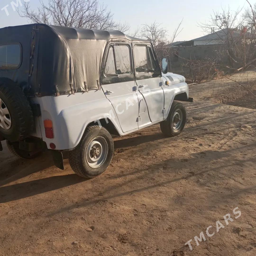 UAZ 469 1993 - 39 000 TMT - Векильбазар - img 10