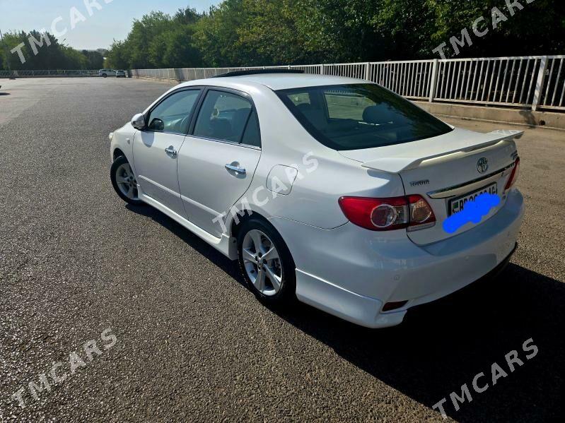 Toyota Corolla 2013 - 190 000 TMT - Aşgabat - img 4