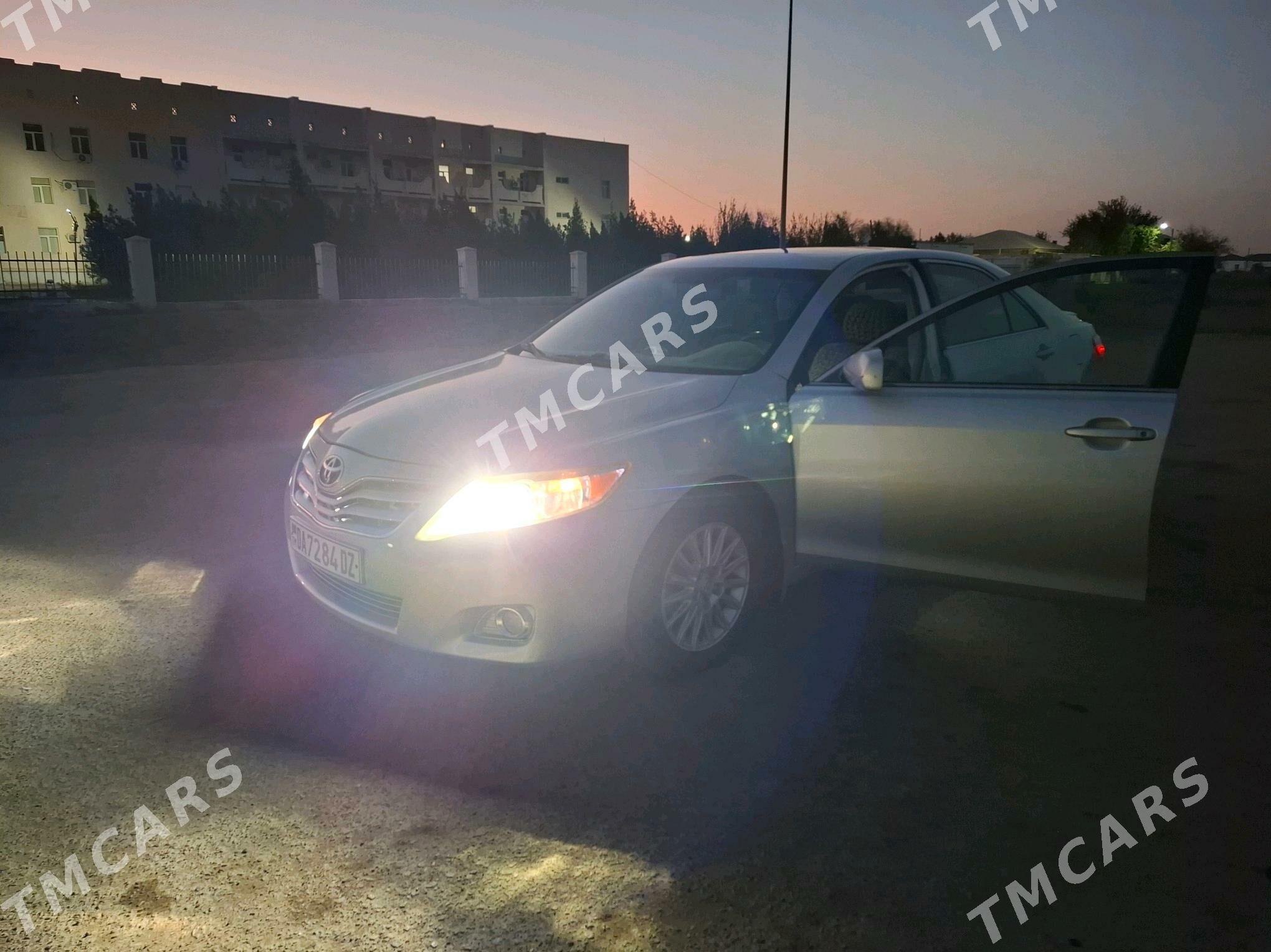 Toyota Camry 2010 - 215 000 TMT - Görogly (Tagta) - img 2